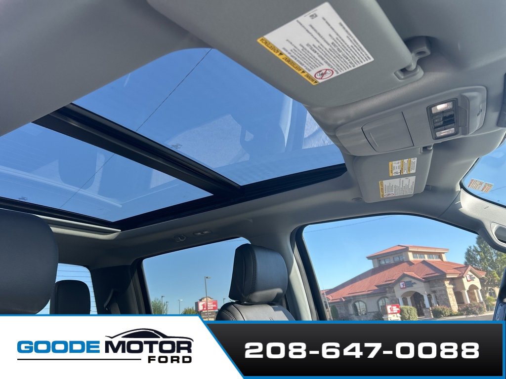 New 2025 Ford F250 XLT w/ Black Appearance Package image 12