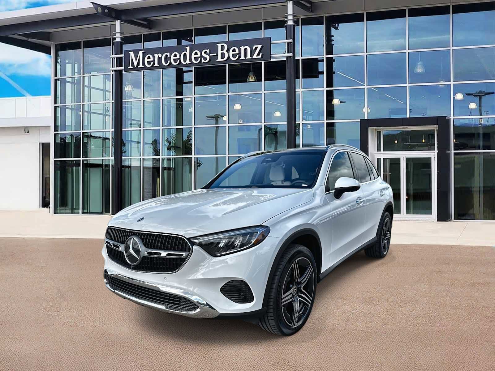 New 2026 Mercedes-Benz GLC 300