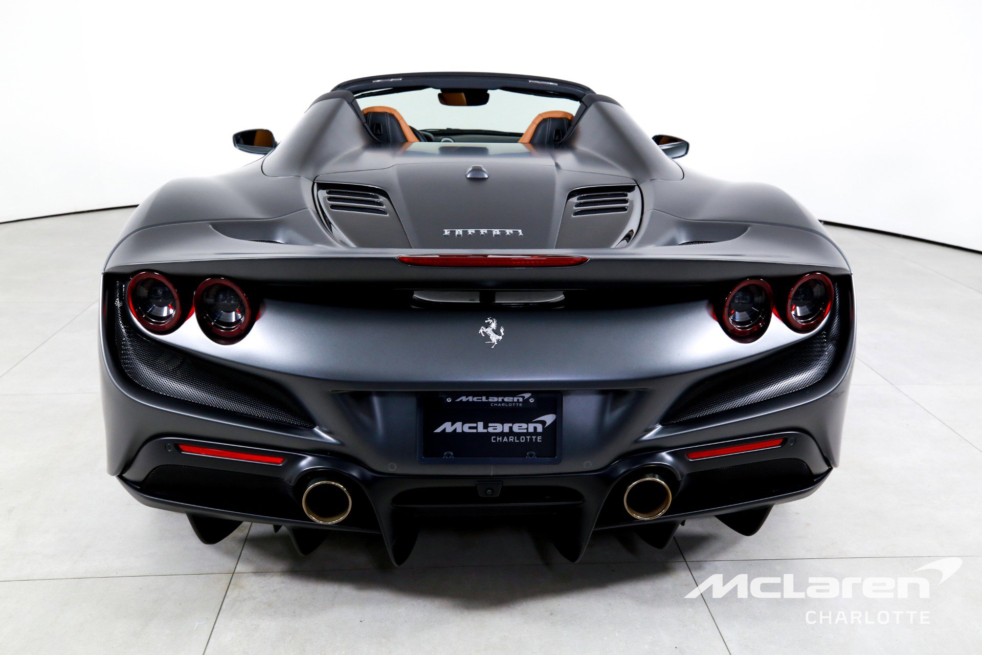 Used 2022 Ferrari F8 Tributo image 8