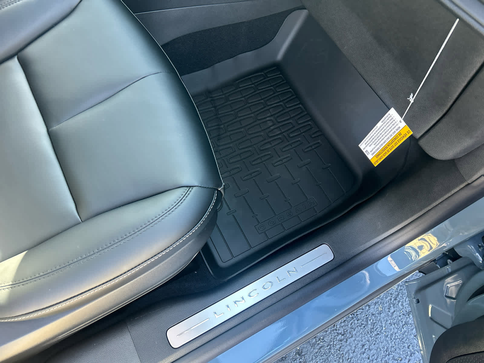 New 2026 Lincoln Corsair Premiere image 18