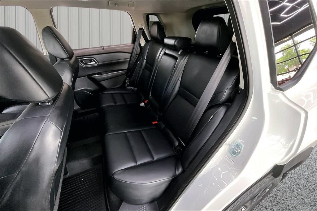 Used 2021 Nissan Rogue SV AWD/4WD image 22