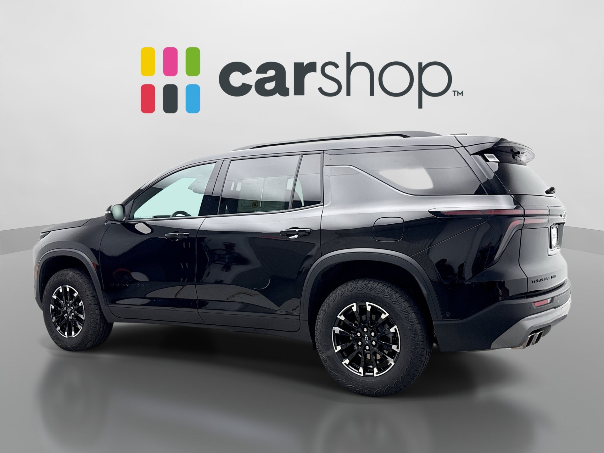 Used 2025 Chevrolet Traverse Z71 w/ Enhanced Driving Package AWD/4WD image 3