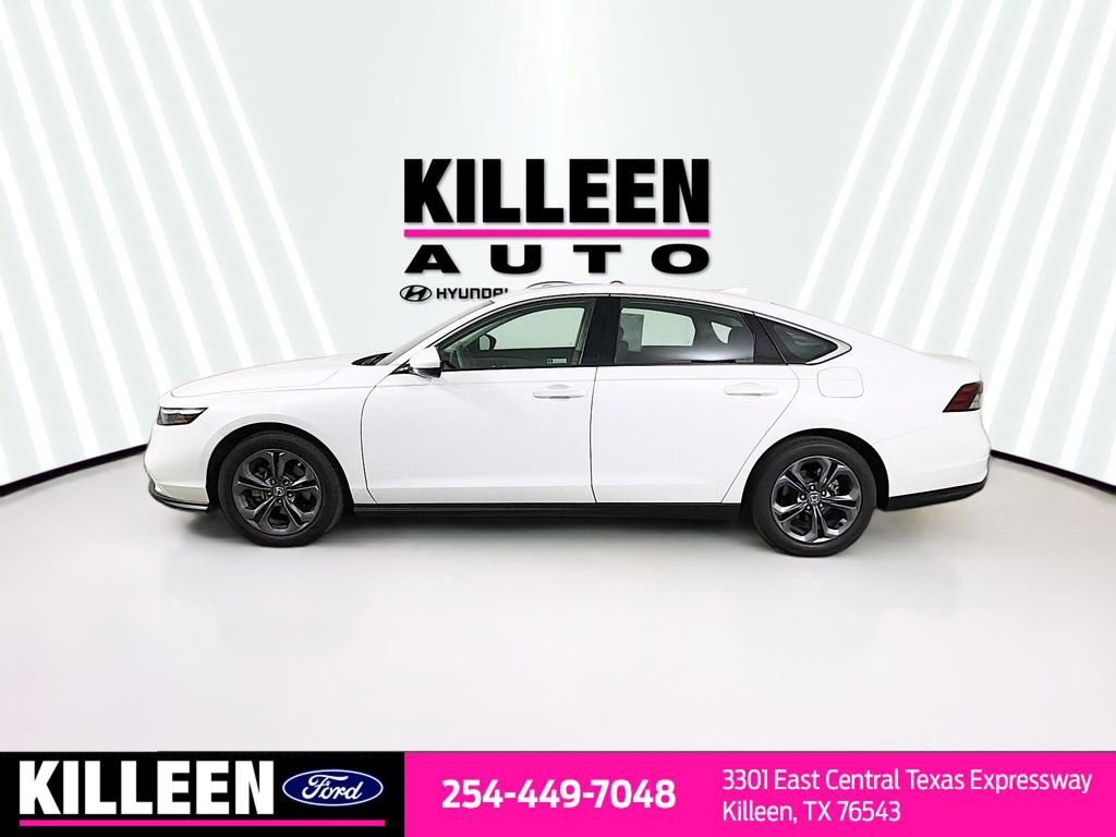 Used 2023 Honda Accord EX image 4