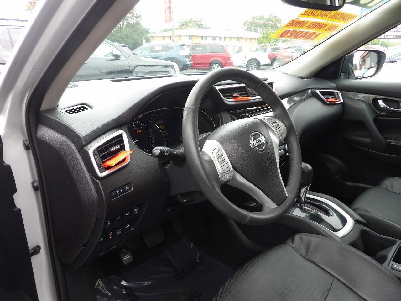 Used 2016 Nissan Rogue SL w/ SL Premium Package image 6