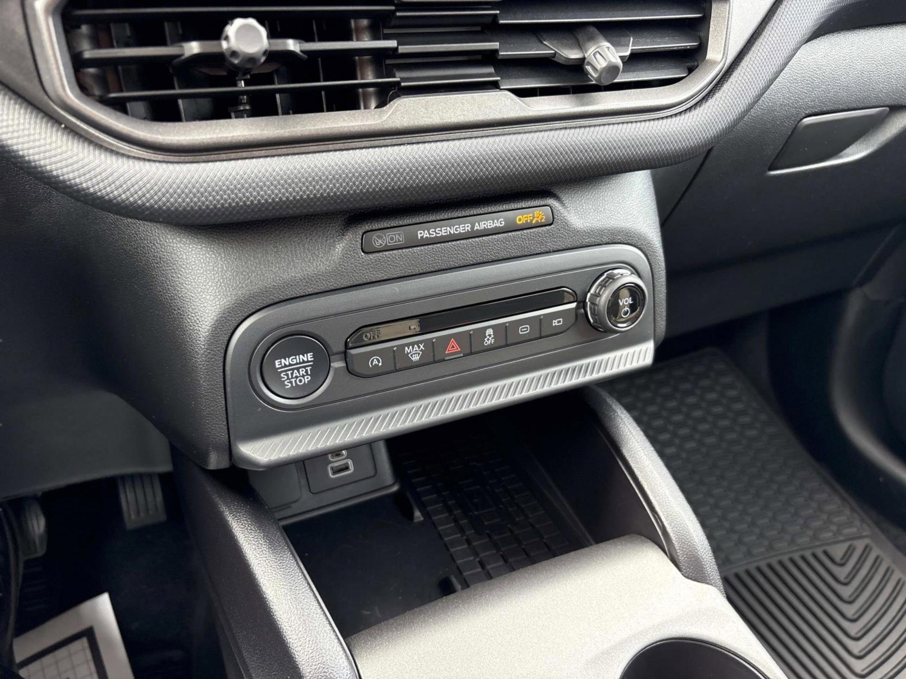 Used 2025 Ford Bronco Sport Big Bend image 33