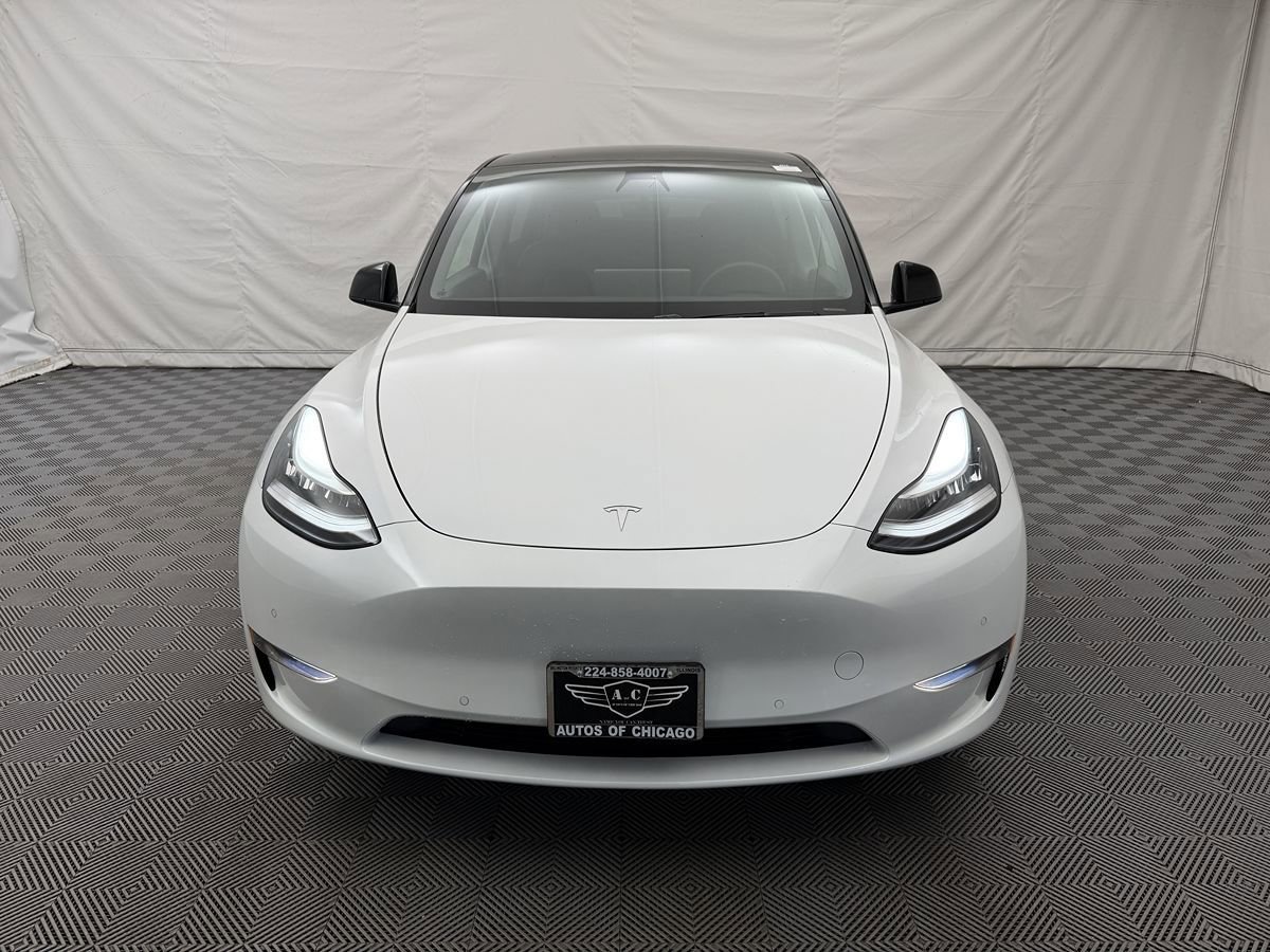 Used 2020 Tesla Model Y Long Range image 3