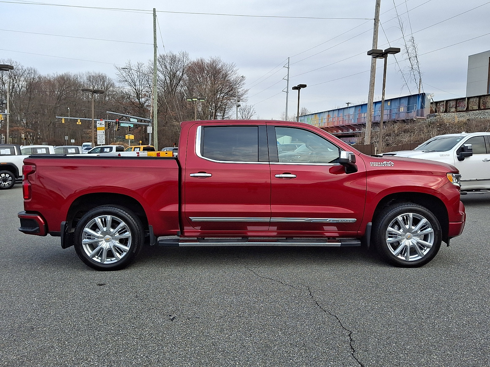Used 2023 Chevrolet Silverado 1500 High Country w/ Technology Package image 7