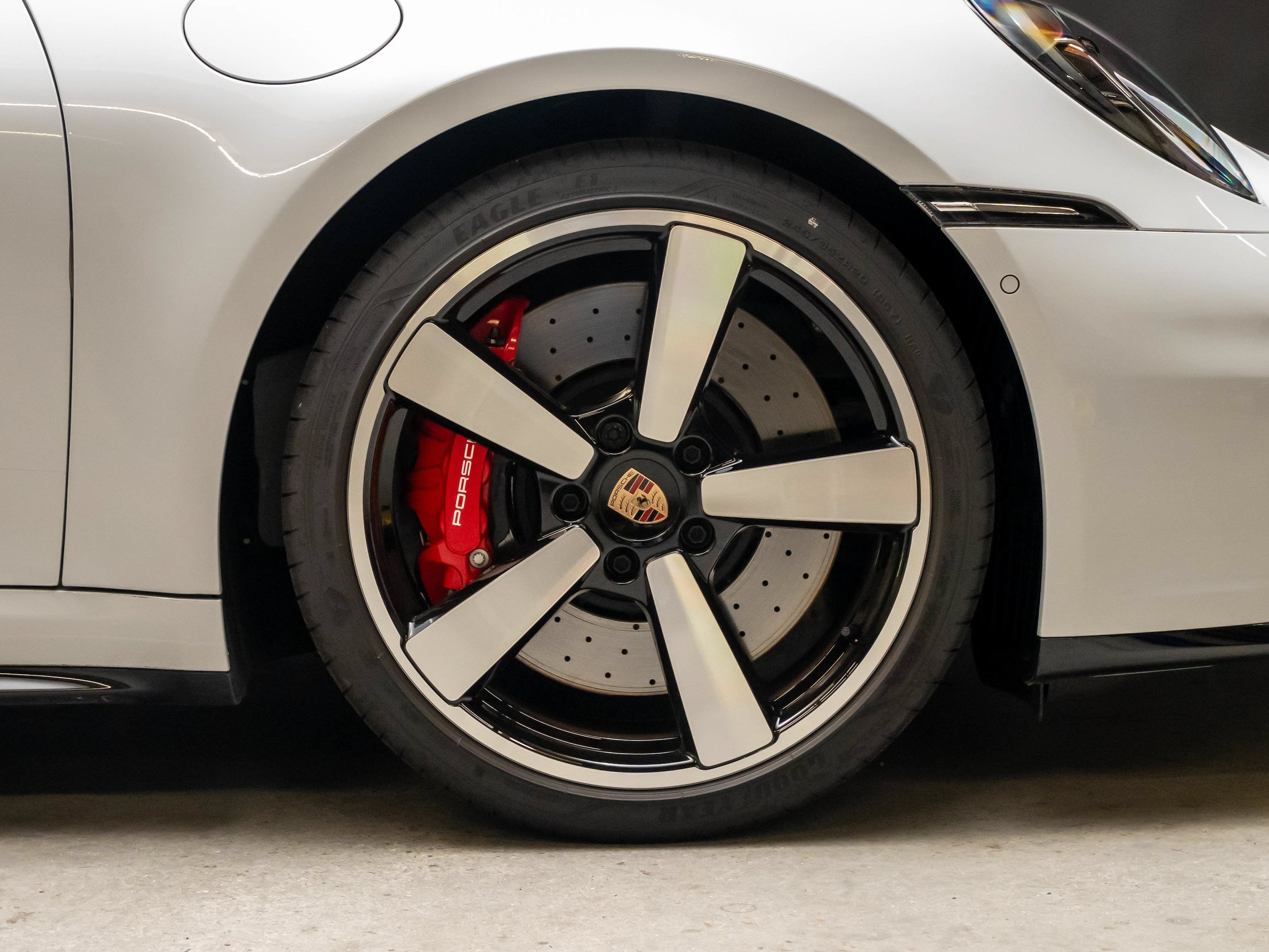 Certified 2026 Porsche 911 Carrera S RWD image 17