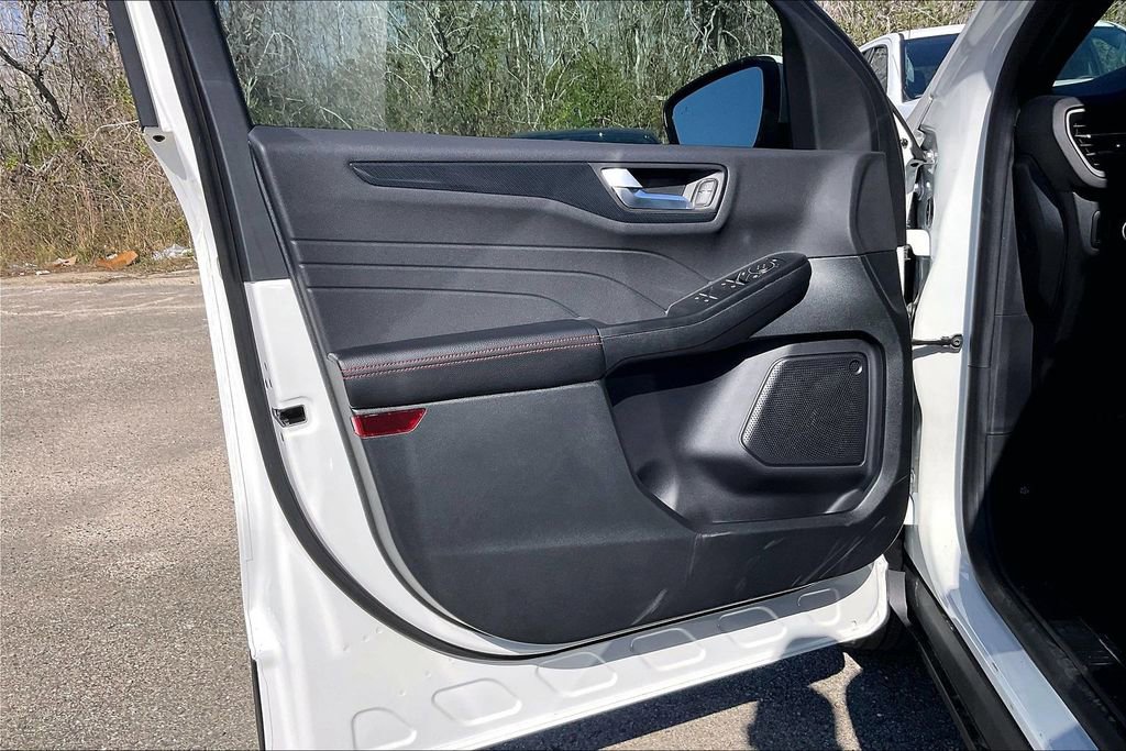 New 2026 Ford Escape ST-Line Select w/ Tech Pack #1 image 13