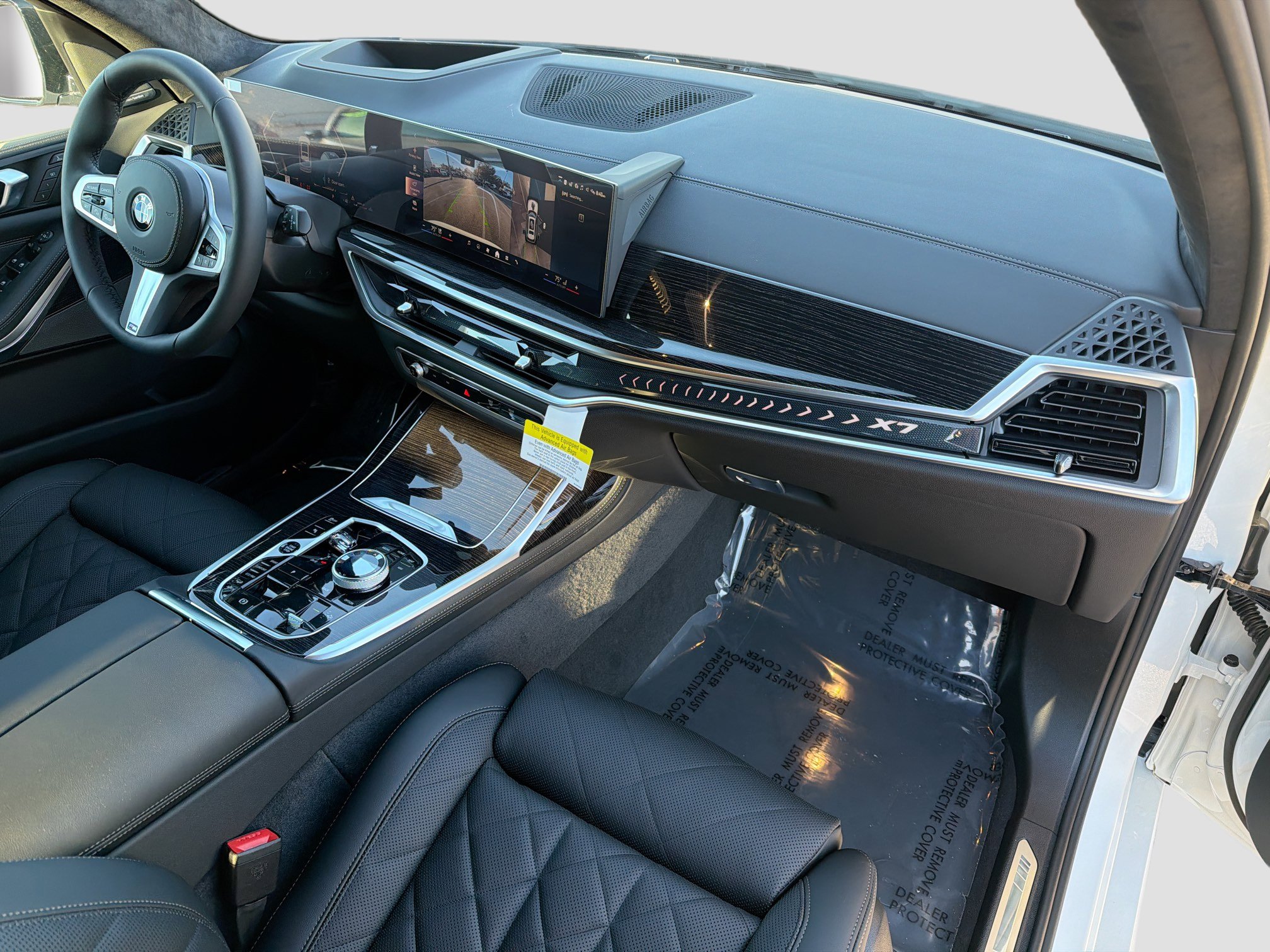 New 2026 BMW X7 xDrive40i w/ M Sport Package image 14