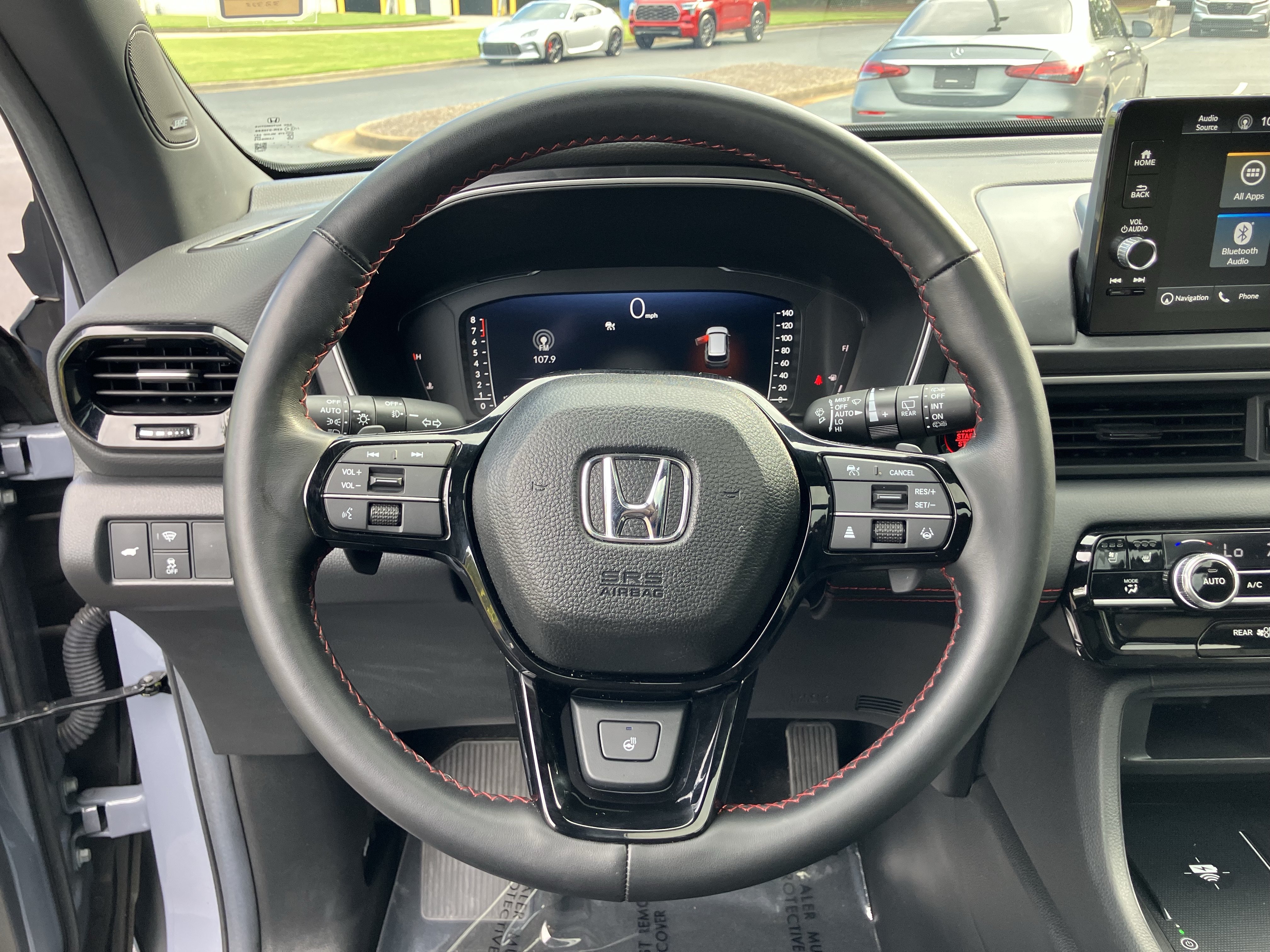 Certified 2025 Honda Pilot Black Edition image 20