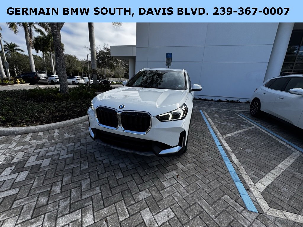 Certified 2023 BMW X1 xDrive28i w/ Convenience Package image 3