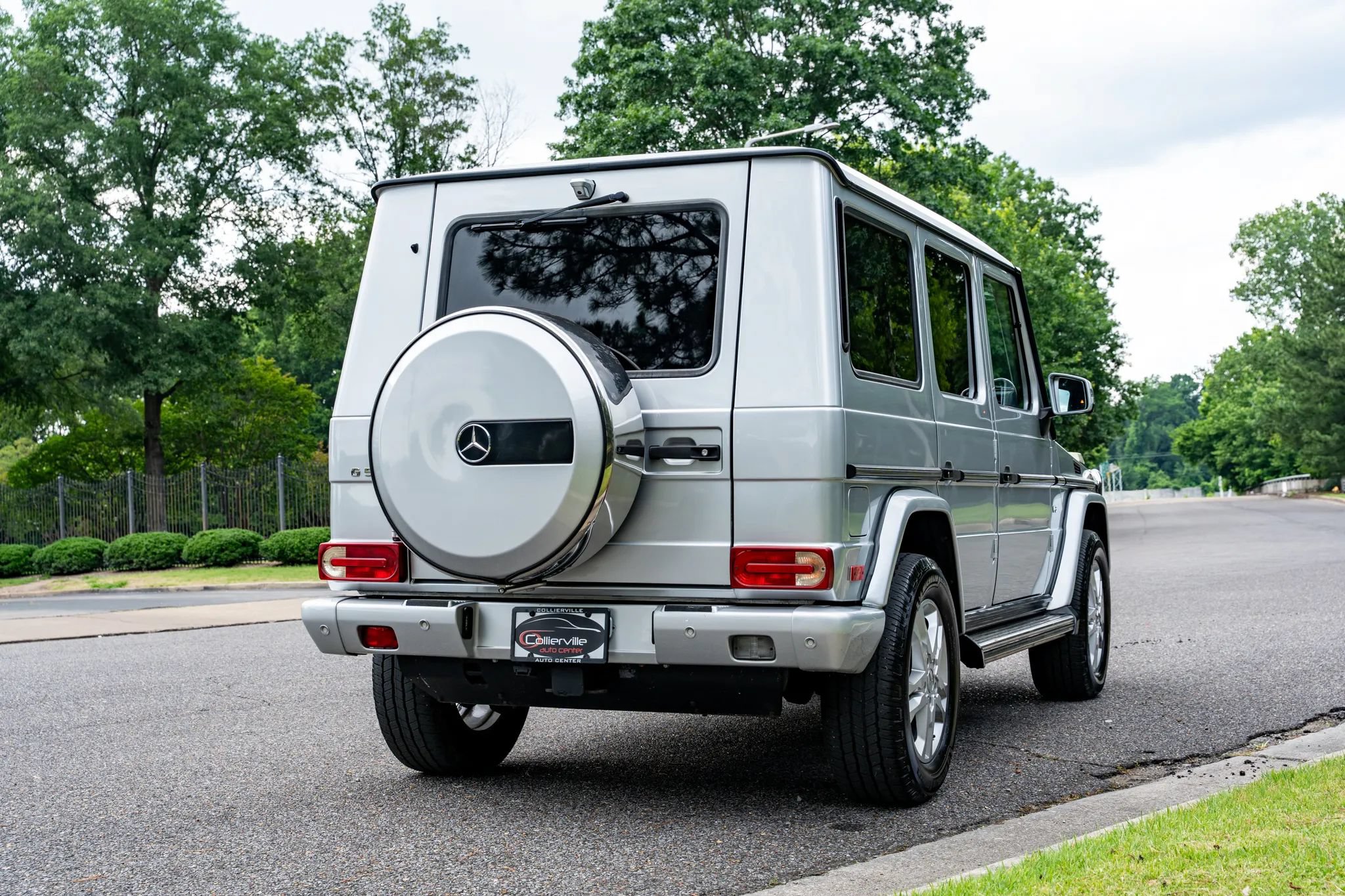 Used 2015 Mercedes-Benz G 550 image 6