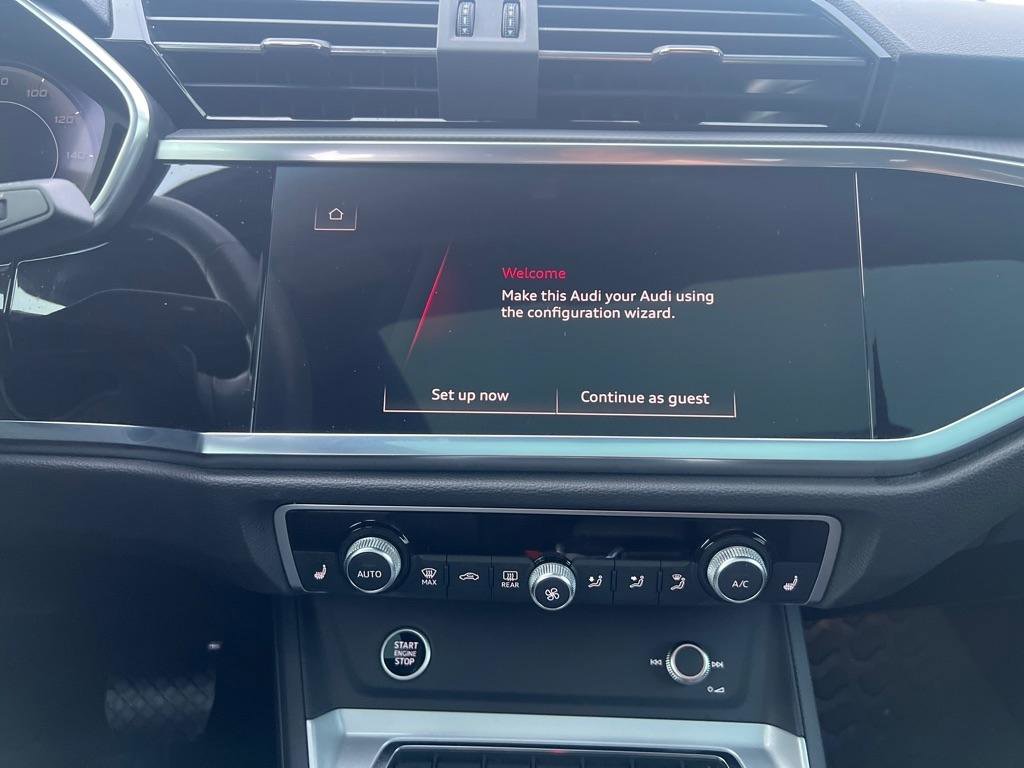 Used 2023 Audi Q3 2.0T Premium Plus w/ Premium Plus Package image 20