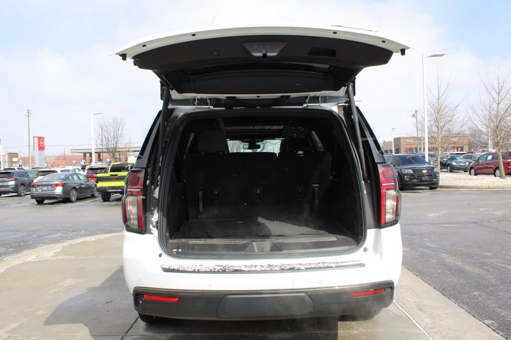 Used 2021 Chevrolet Suburban RST image 9