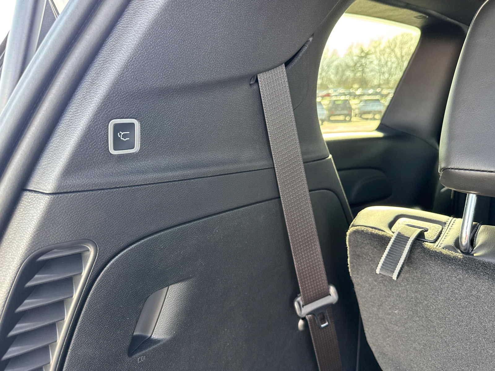 New 2026 Chrysler Pacifica Select w/ S Appearance Package FWD image 20