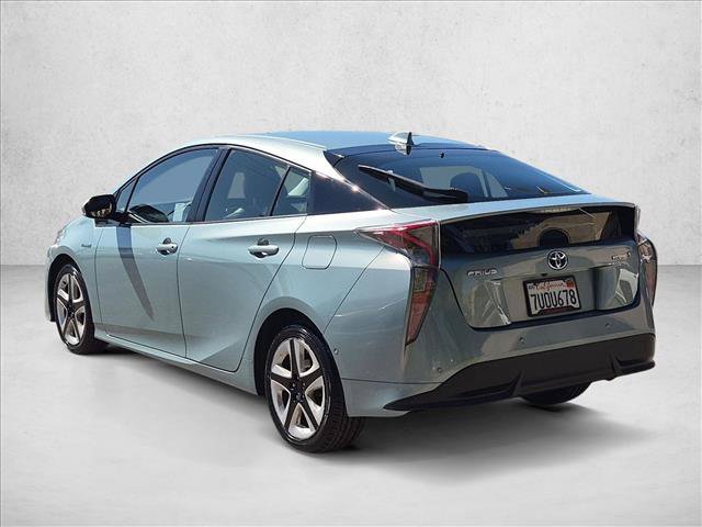 Used 2016 Toyota Prius Four Touring w/ Premium Convenience Package FWD image 8