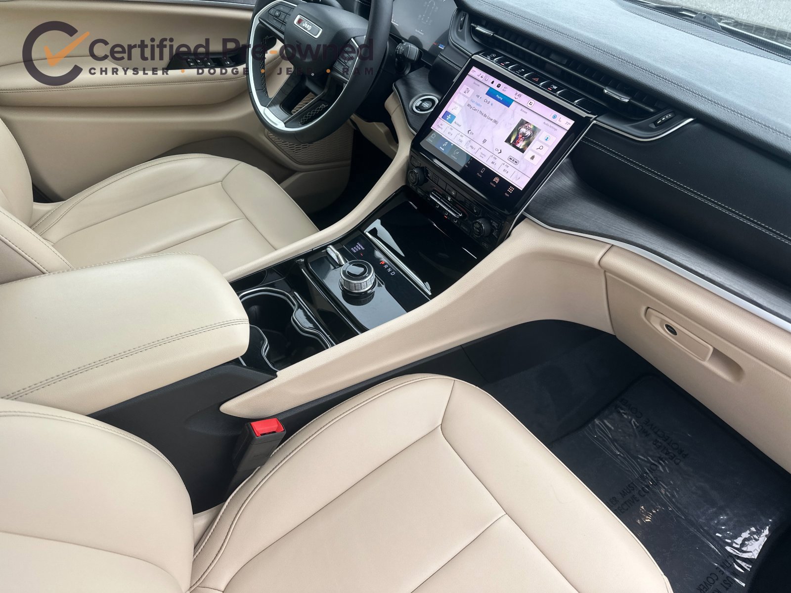 Used 2023 Jeep Grand Cherokee L Limited AWD/4WD image 18