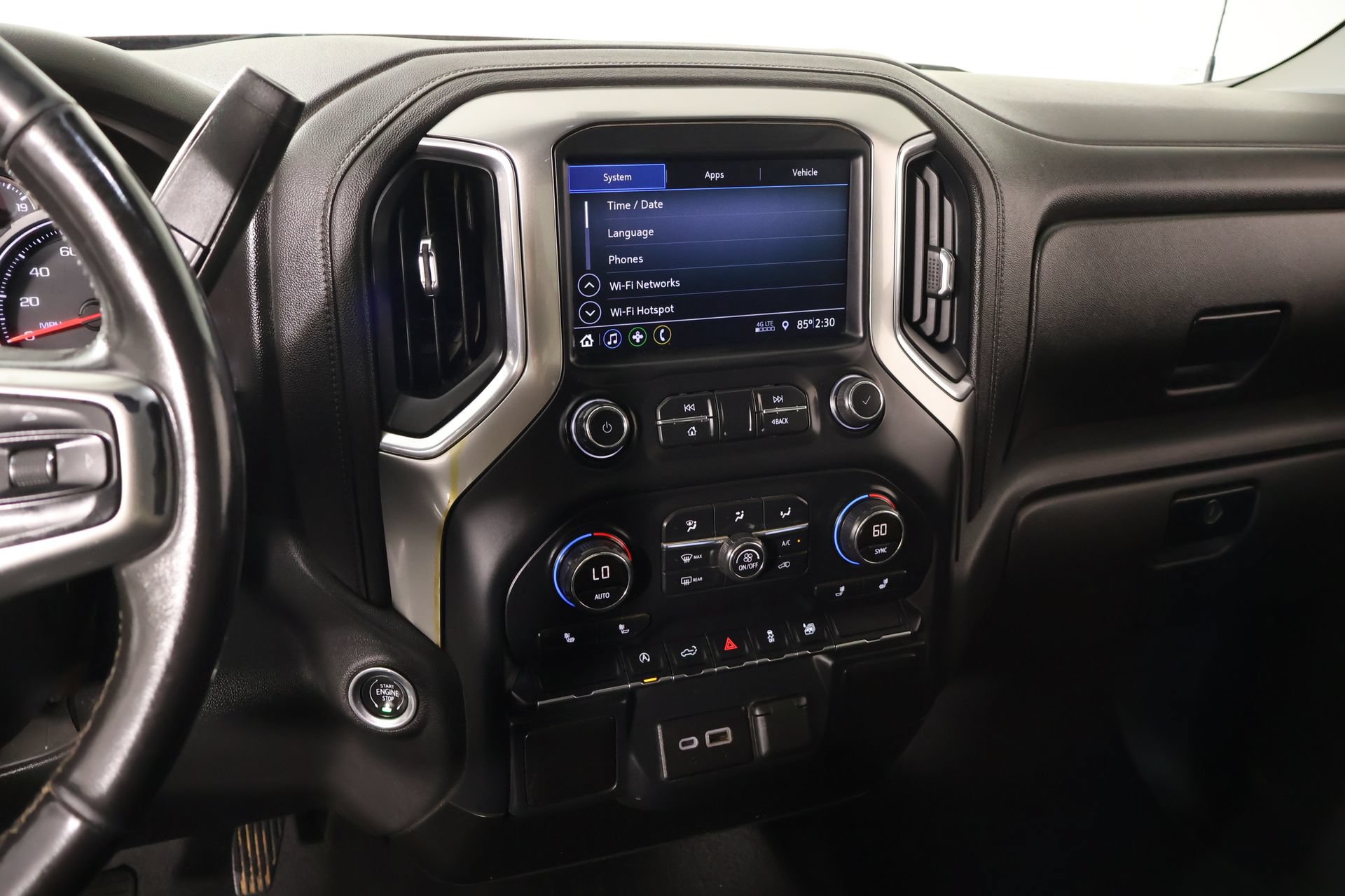 Used 2019 Chevrolet Silverado 1500 LT w/ Texas Edition AWD/4WD image 5