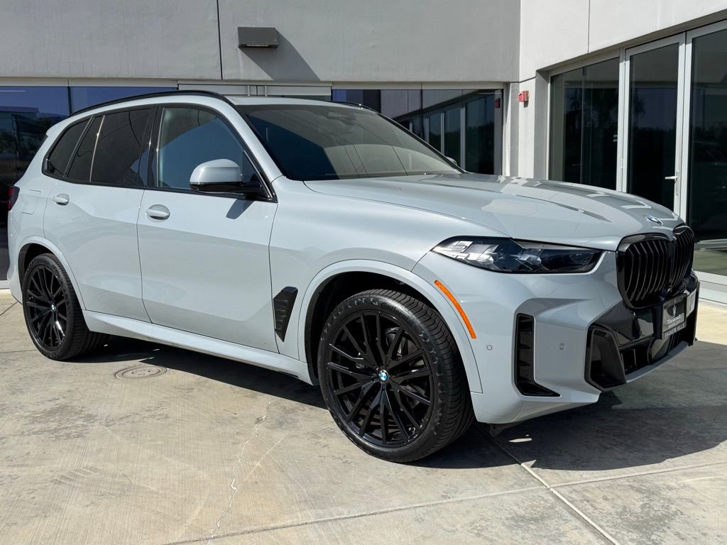 Used 2024 BMW X5 sDrive40i w/ M Sport Package RWD image 1