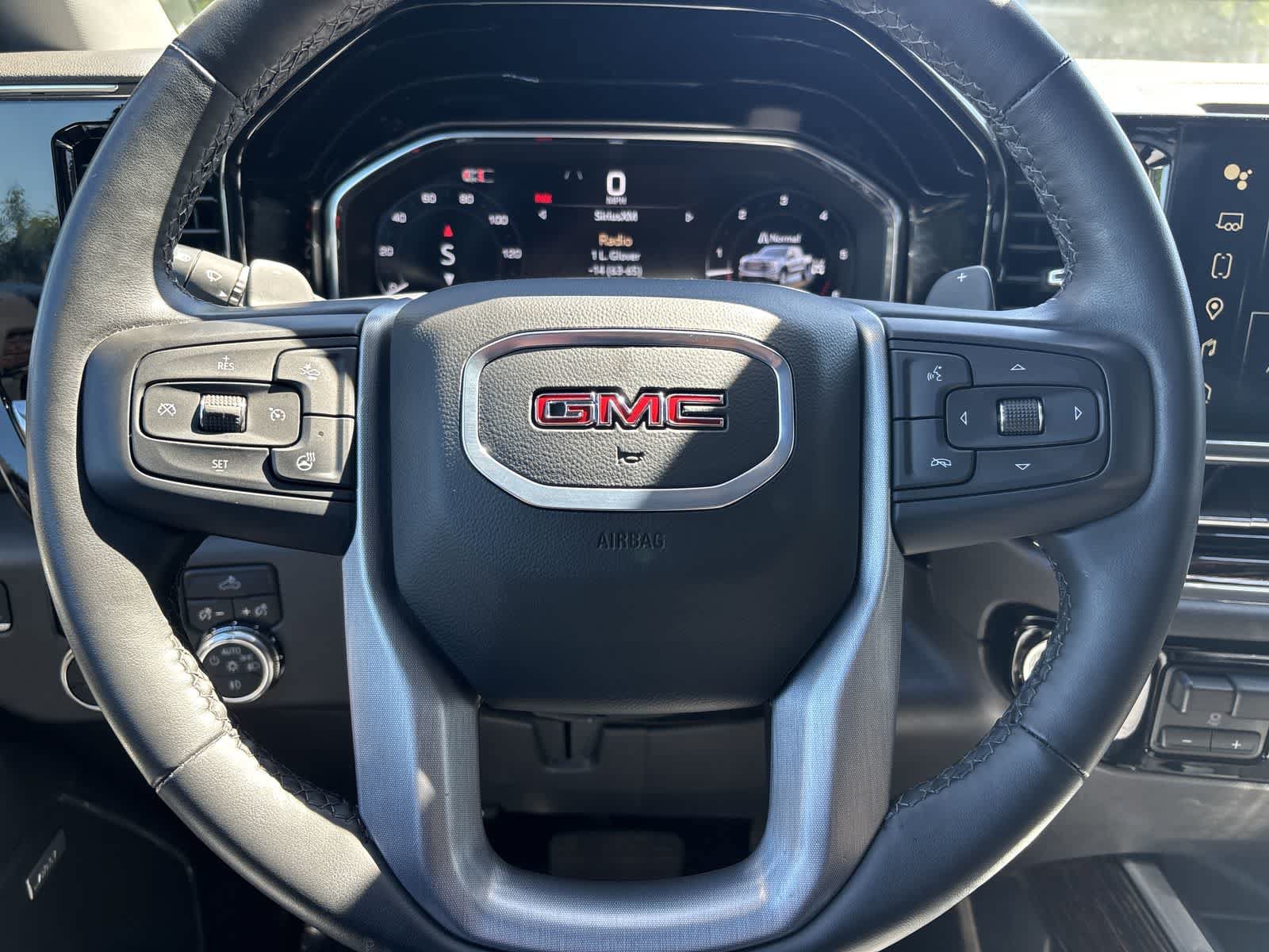 Used 2024 GMC Sierra 1500 Elevation w/ Preferred Package AWD/4WD image 11
