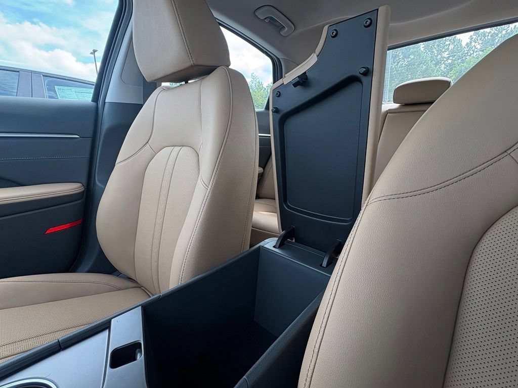 New 2026 Hyundai Sonata Limited FWD image 25