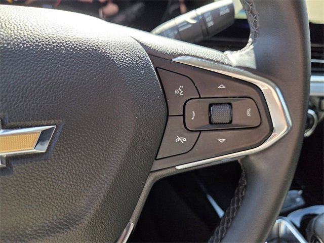 Certified 2025 Chevrolet Trax LT w/ LT Convenience Package image 37