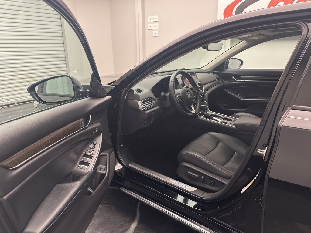 Used 2018 Honda Accord EX-L image 5
