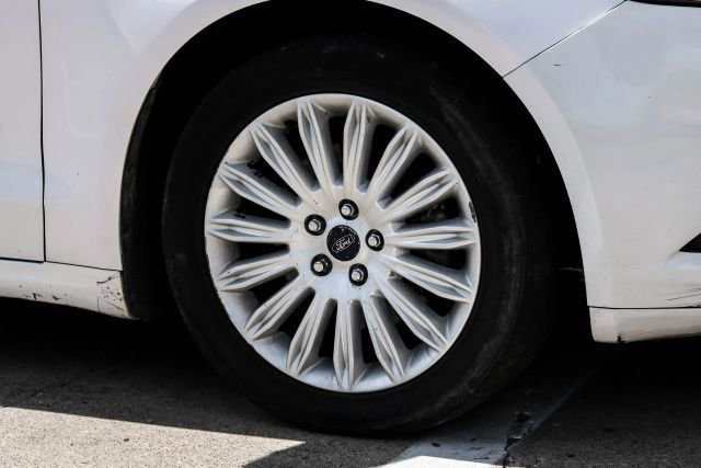 Used 2016 Ford Fusion SE w/ Equipment Group 502A image 62