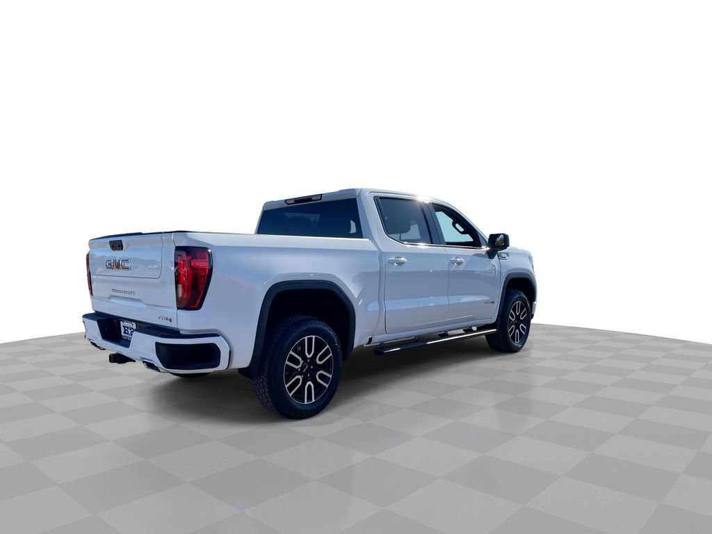 Used 2023 GMC Sierra 1500 AT4 image 2