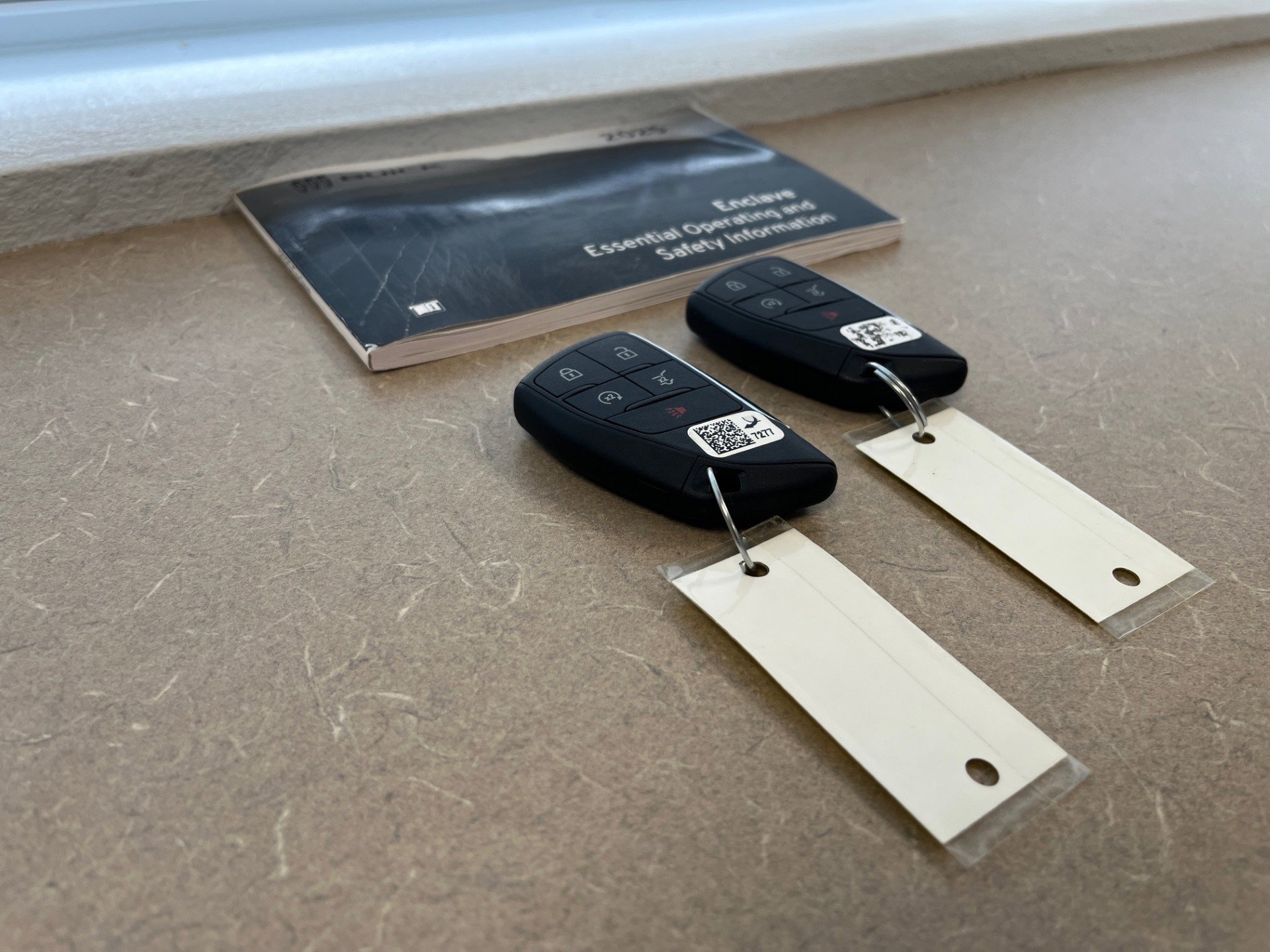 Certified 2025 Buick Enclave Avenir w/ Trailering Package, 5000 lbs. image 18