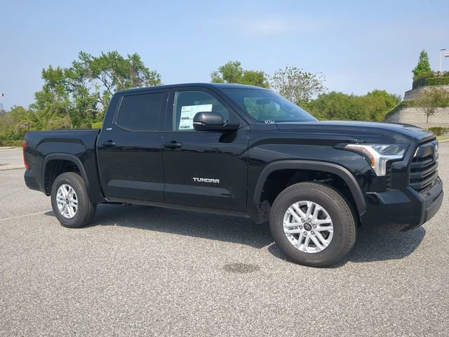 New 2026 Toyota Tundra SR5 image 2