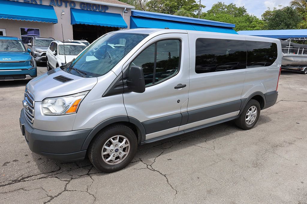 Used 2016 Ford Transit 150 XLT RWD image 32