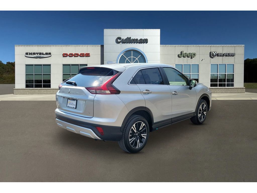 Used 2025 Mitsubishi Eclipse Cross SE image 3