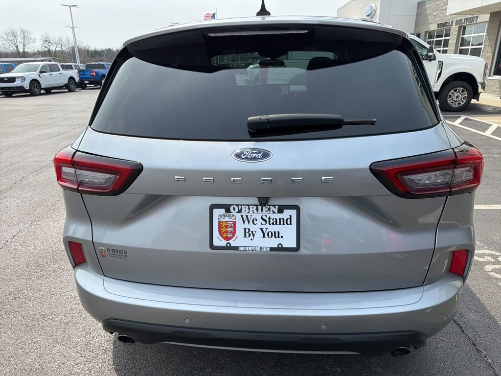 Used 2023 Ford Escape ST-Line w/ Tech Pack #1 image 4