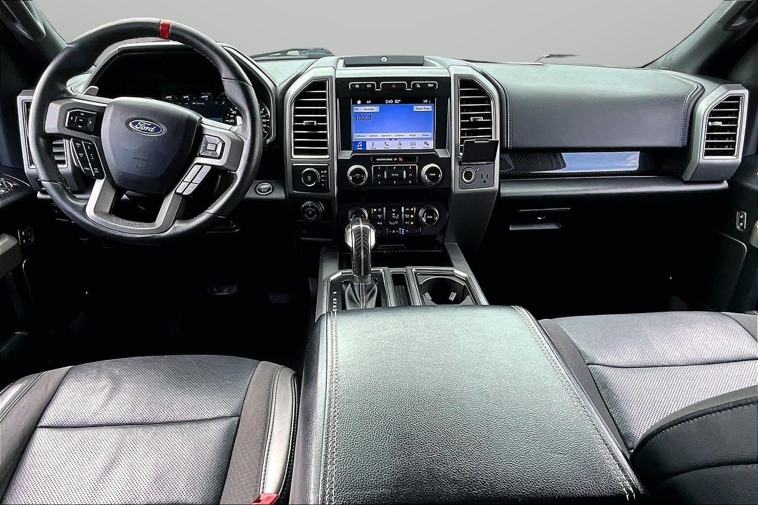 Used 2019 Ford F150 Raptor w/ Equipment Group 802A Luxury AWD/4WD image 14