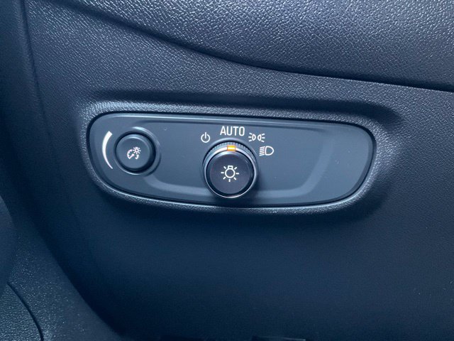 Used 2024 Chevrolet Equinox LT AWD/4WD image 12