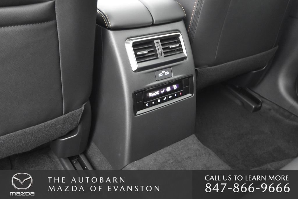 Certified 2025 MAZDA CX-70 Plug-In Hybrid w/ Premium Pkg AWD/4WD image 27