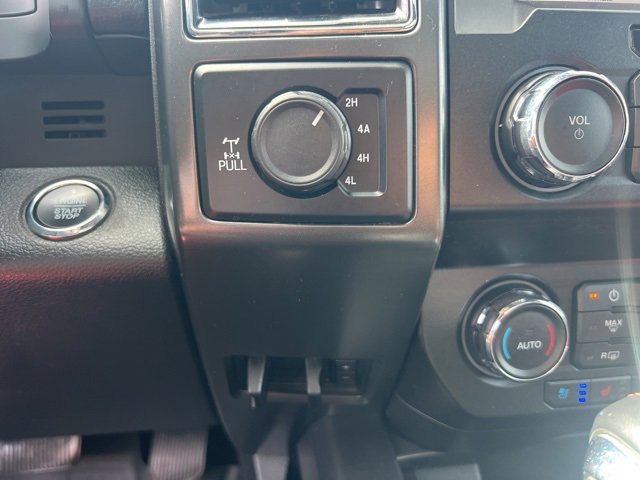 Used 2019 Ford F150 Lariat image 10