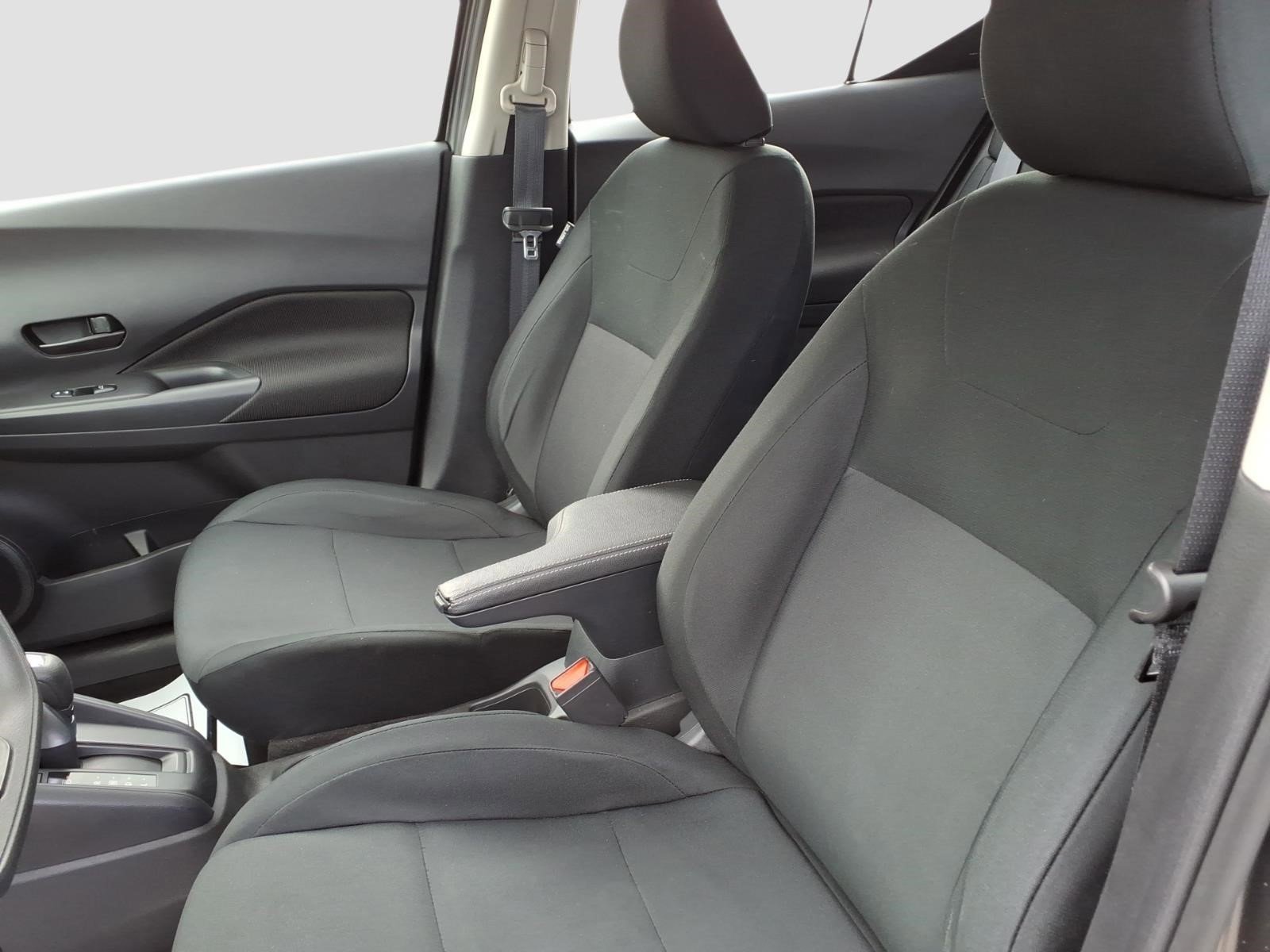 Used 2023 Nissan Kicks S FWD image 11