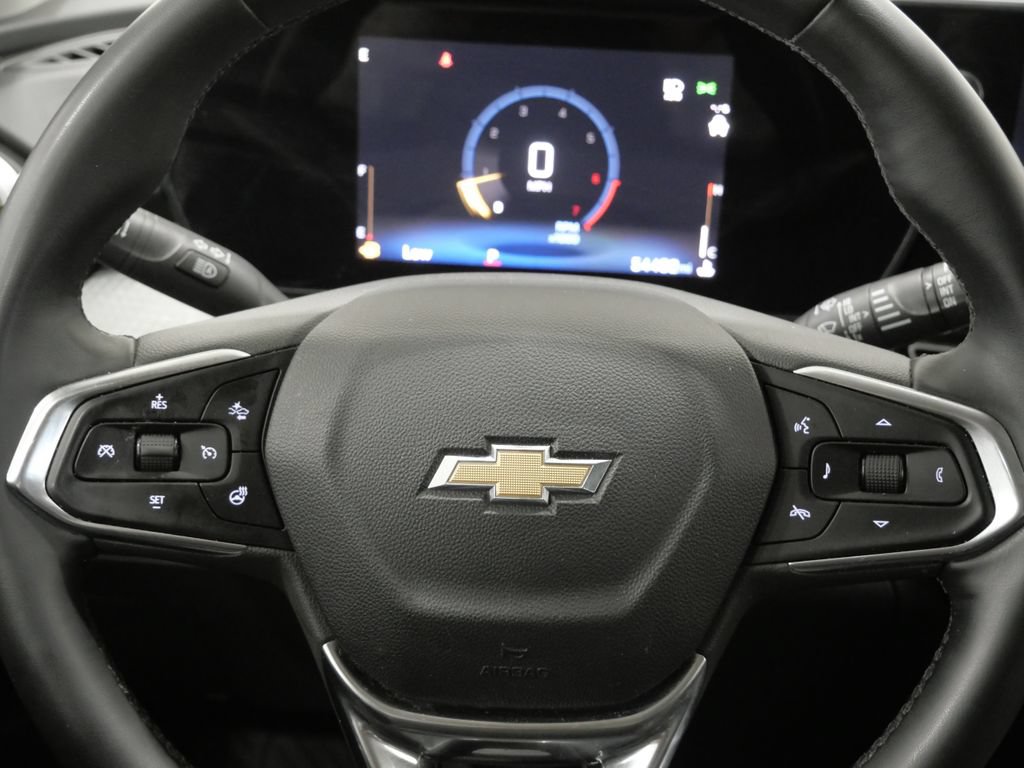 Used 2024 Chevrolet Trax LT w/ Driver Confidence Package FWD image 16