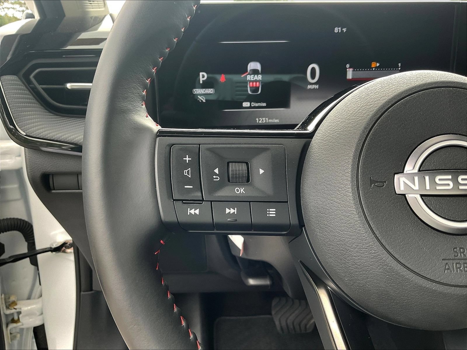 Certified 2025 Nissan Kicks SR FWD image 13