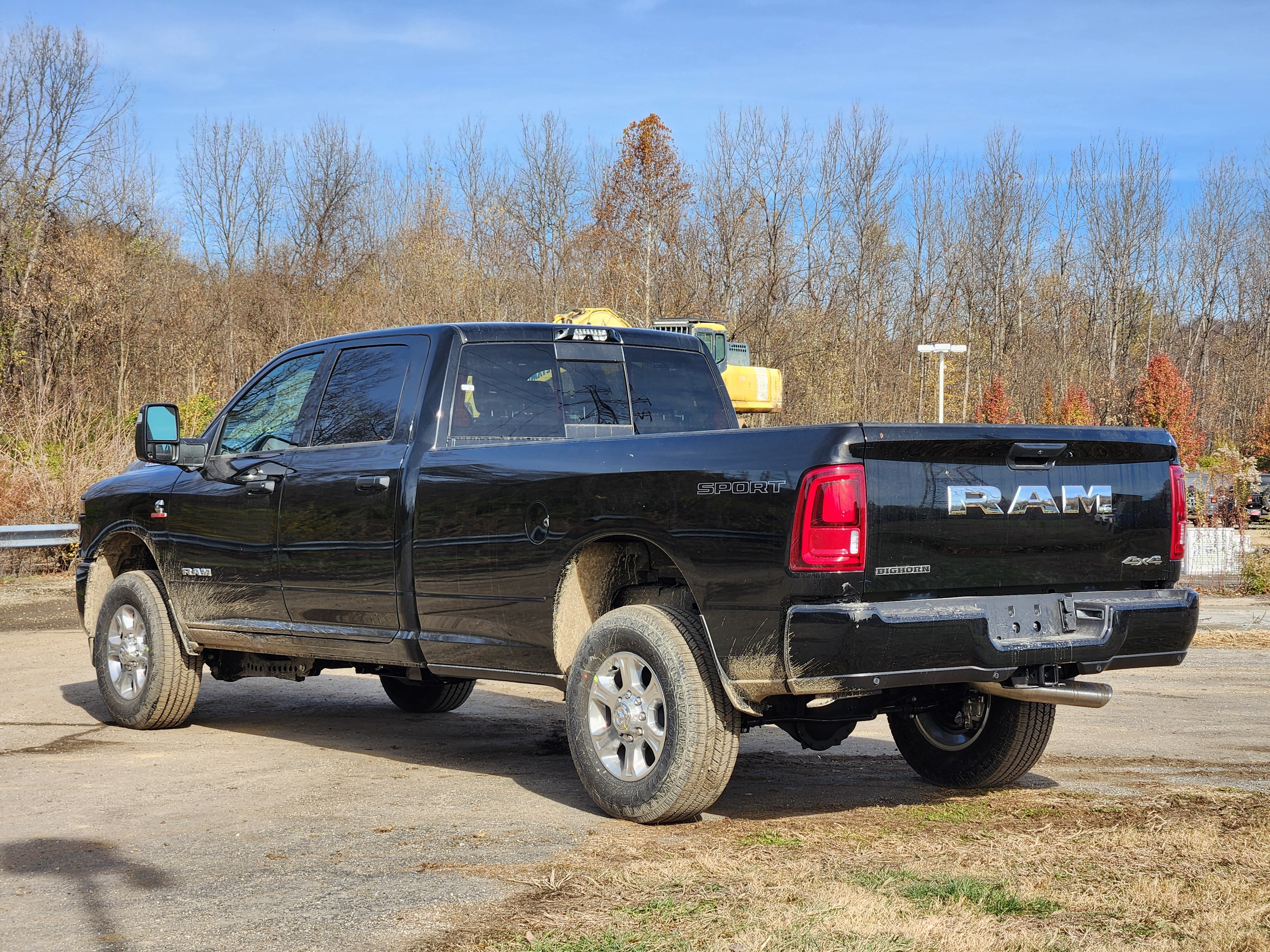 New 2026 RAM 2500 Big Horn AWD/4WD image 2