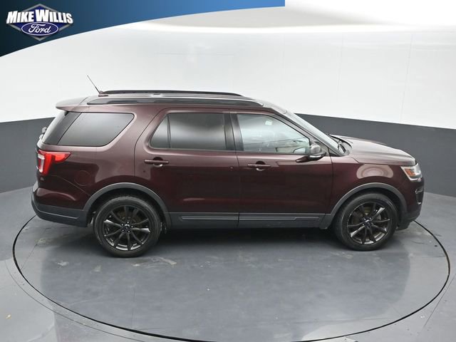 Used 2019 Ford Explorer XLT w/ Equipment Group 202A FWD image 16