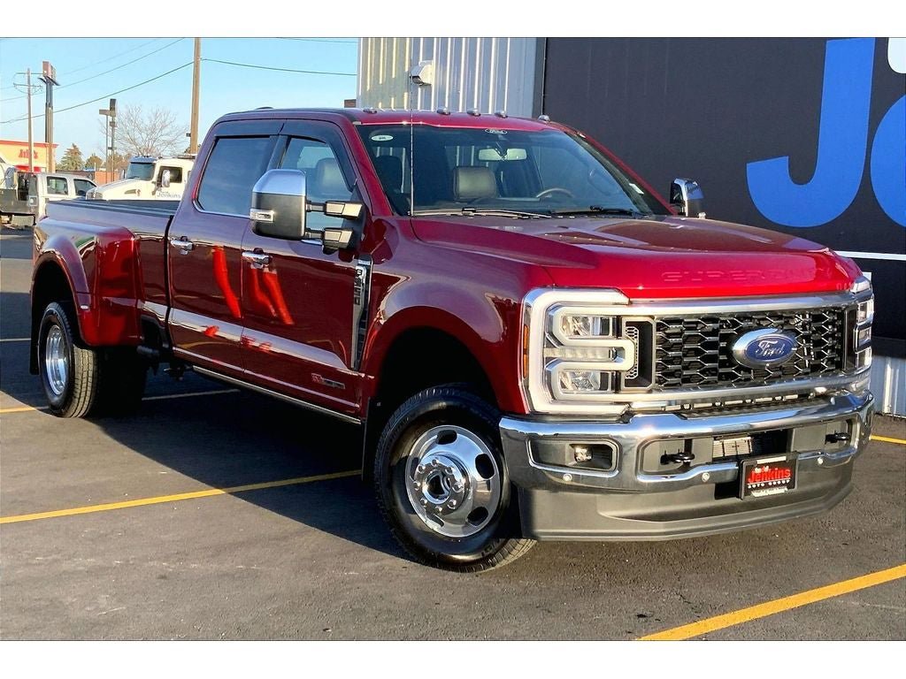 New 2026 Ford F350 King Ranch w/ Chrome Package image 2