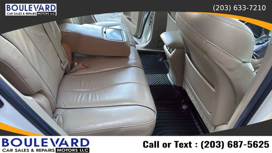 Used 2013 Toyota Venza Limited AWD/4WD image 33