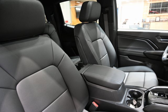 New 2026 GMC Canyon Elevation w/ Convenience Package image 10