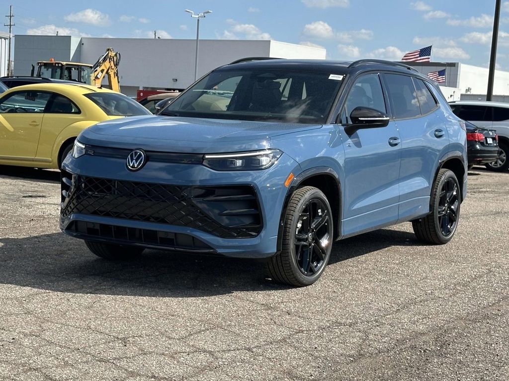 New 2026 Volkswagen Tiguan SE R-Line