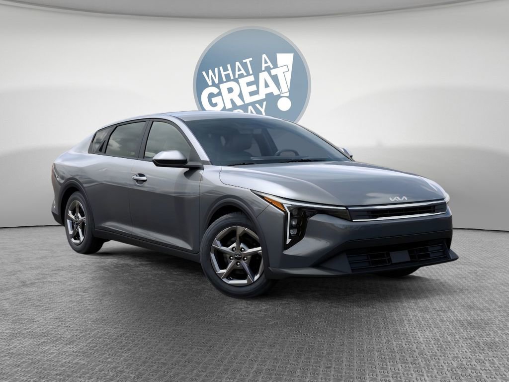 New 2026 Kia K4 LXS FWD image 8