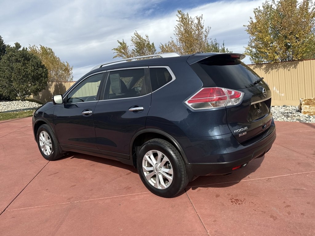 Used 2015 Nissan Rogue SV w/ SV Premium Package image 8